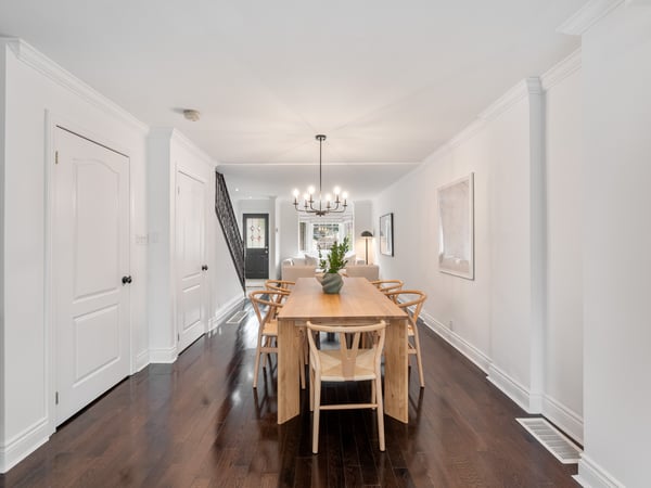 144 Floyd Ave., East York, ON