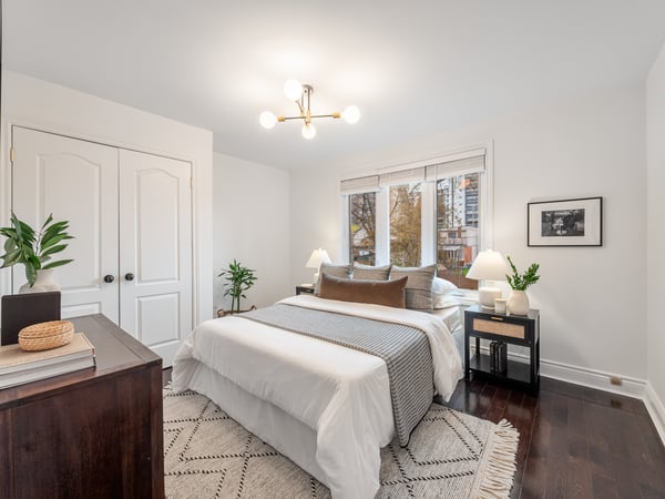 144 Floyd Ave., East York, ON