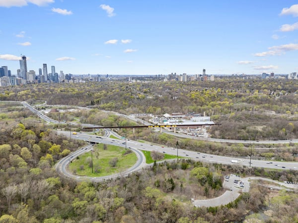 144 Floyd Ave., East York, ON