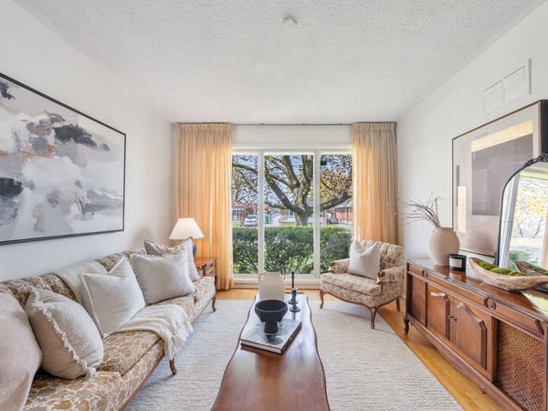 25 Stavely Ave., Toronto, ON