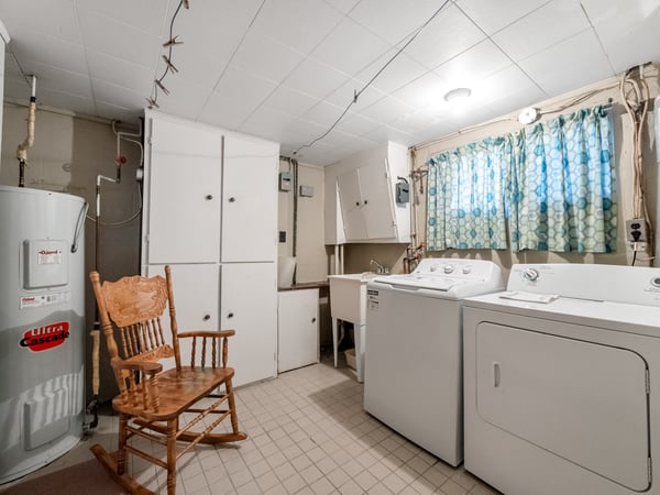 25 Stavely Ave., Toronto, ON