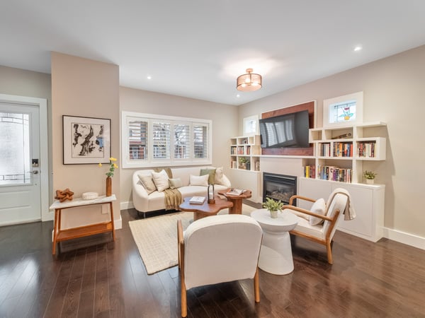 995 Greenwood Ave., Toronto, ON