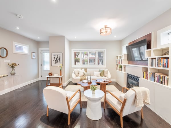 995 Greenwood Ave., Toronto, ON