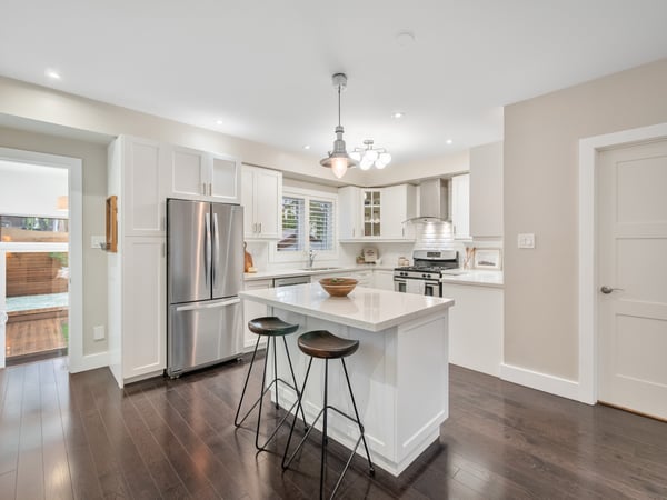 995 Greenwood Ave., Toronto, ON