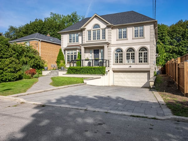 43 Prince Charles Dr., North York, ON