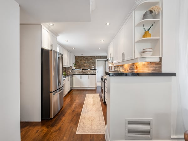 4 Whitaker Ave., Toronto, ON