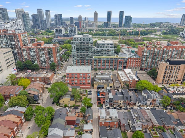 4 Whitaker Ave., Toronto, ON