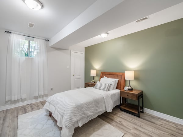 251A Chisholm Ave., East York, ON