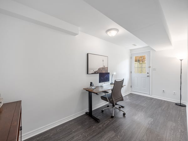 251A Chisholm Ave., East York, ON
