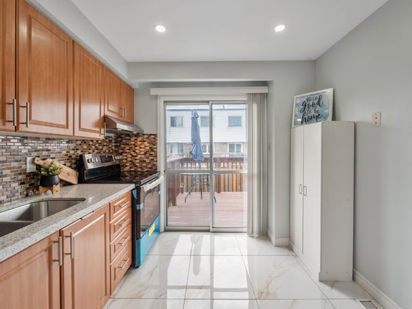 37-7500 Goreway Dr., Mississauga, ON
