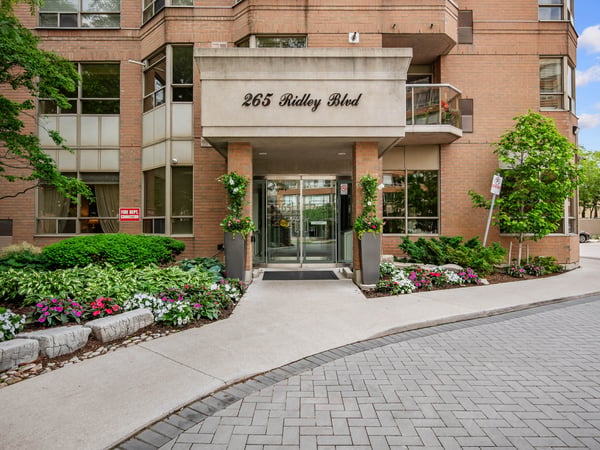 309-265 Ridley Blvd., Toronto, ON