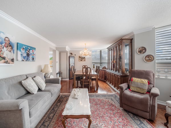 309-265 Ridley Blvd., Toronto, ON
