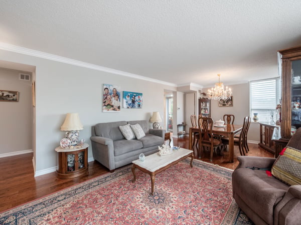 309-265 Ridley Blvd., Toronto, ON