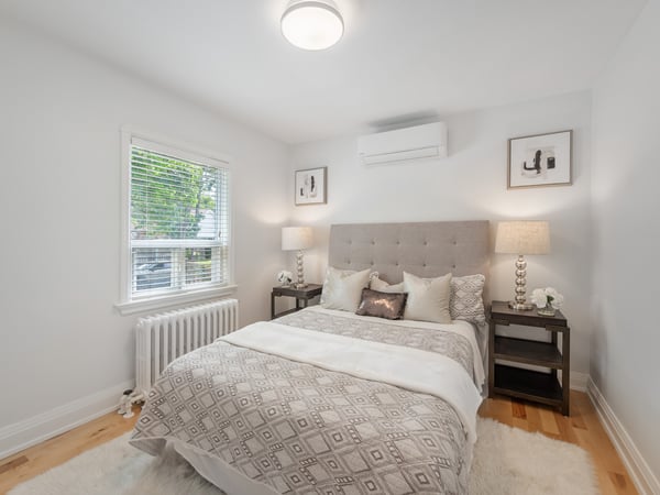585 O'Connor Dr., East York, ON