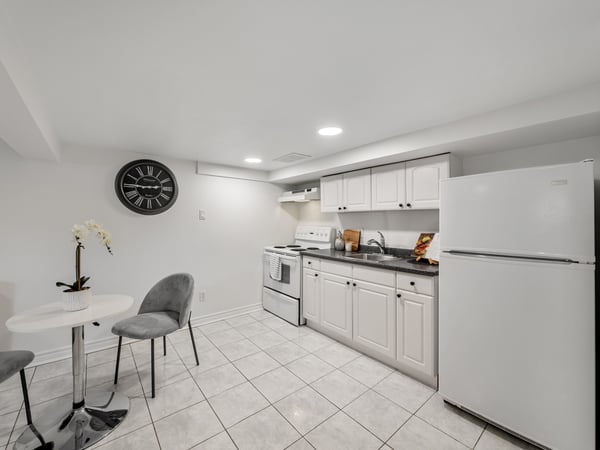 585 O'Connor Dr., East York, ON