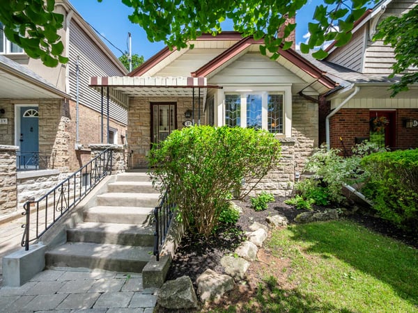 37 Chilton Rd., East York, ON