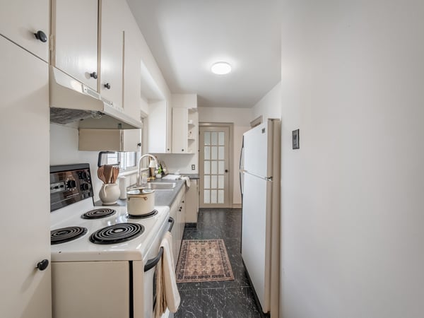 37 Chilton Rd., East York, ON