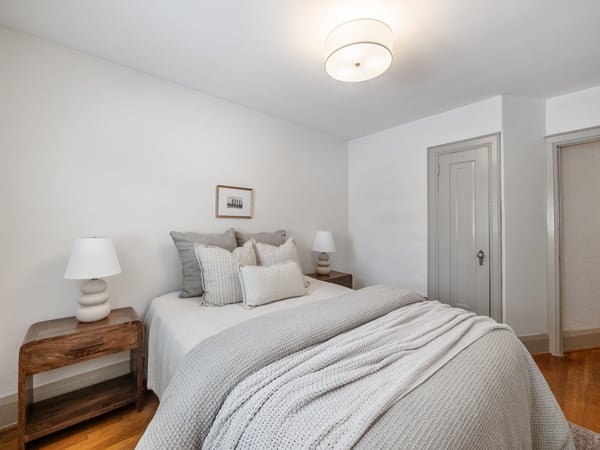 37 Chilton Rd., East York, ON