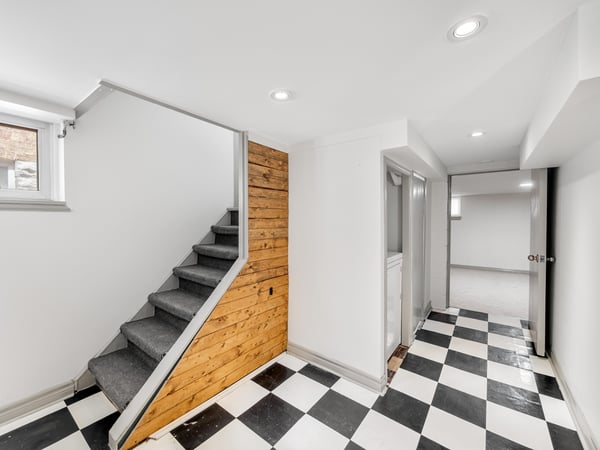 37 Chilton Rd., East York, ON