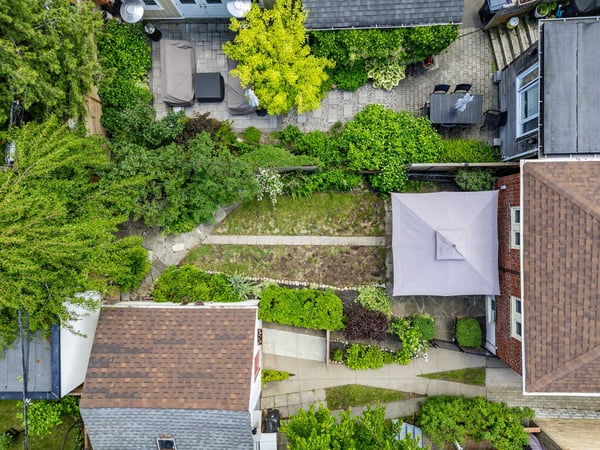37 Chilton Rd., East York, ON