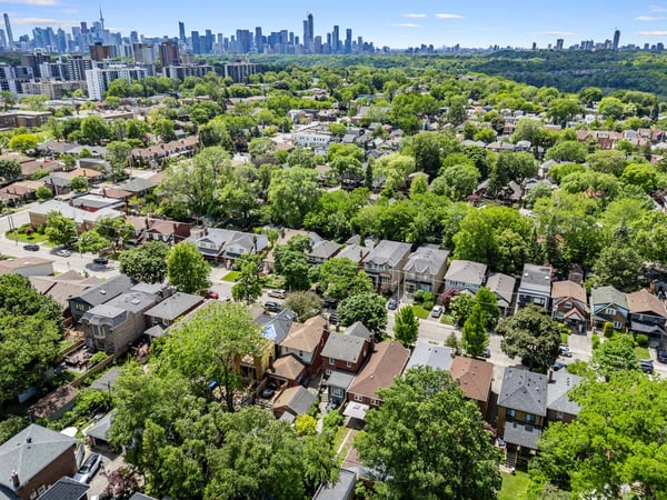 37 Chilton Rd., East York, ON