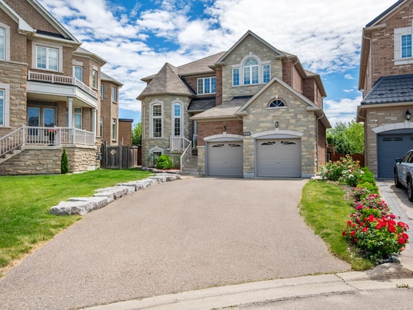 655 Kozel Ct., Mississauga, ON