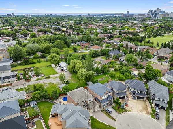 655 Kozel Ct., Mississauga, ON