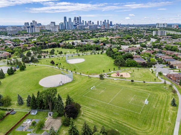 655 Kozel Ct., Mississauga, ON