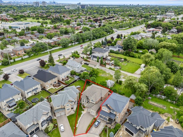 655 Kozel Ct., Mississauga, ON