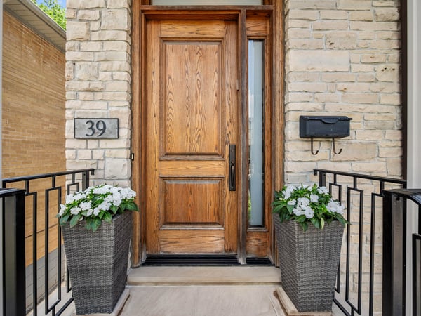 39 Glenforest Rd., Toronto, ON