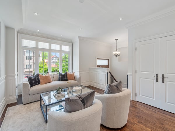 39 Glenforest Rd., Toronto, ON
