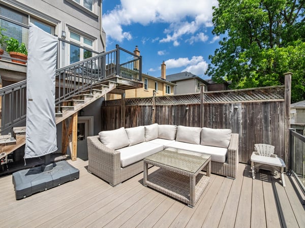 39 Glenforest Rd., Toronto, ON
