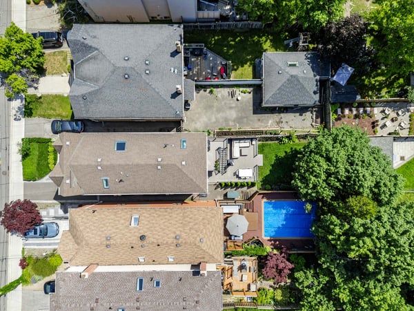 39 Glenforest Rd., Toronto, ON