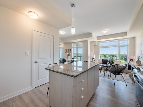 403-2550 Castlegate Crossing, Pickering, ON