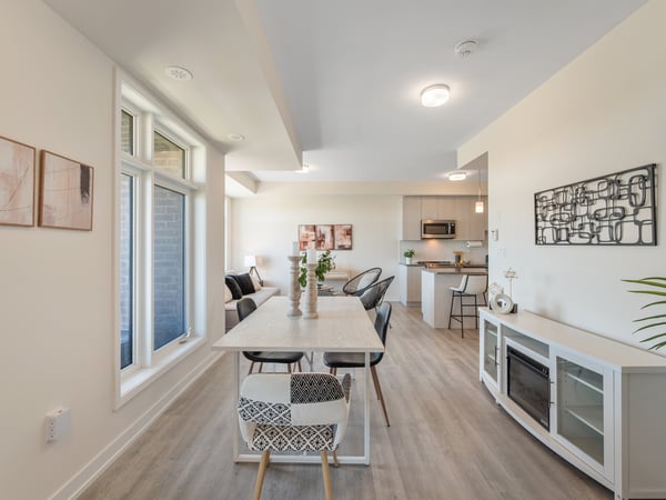 403-2550 Castlegate Crossing, Pickering, ON
