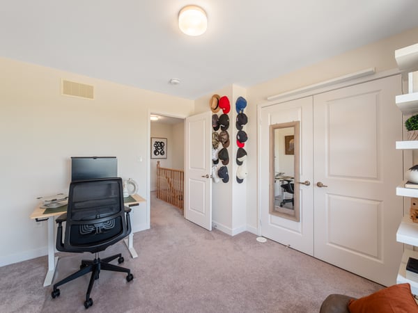 403-2550 Castlegate Crossing, Pickering, ON
