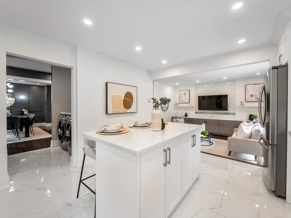 216 Huntsmill Blvd., Scarborough, ON