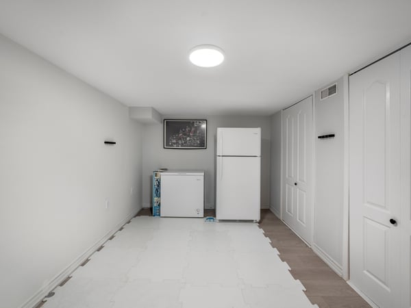 216 Huntsmill Blvd., Scarborough, ON