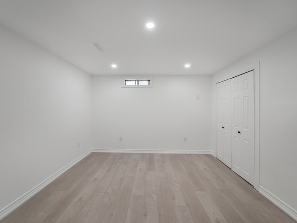 216 Huntsmill Blvd., Scarborough, ON