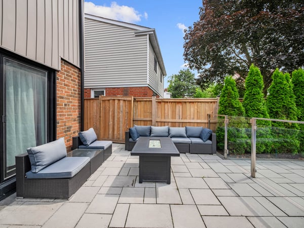 216 Huntsmill Blvd., Scarborough, ON