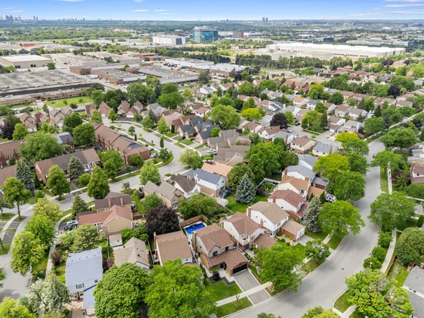 216 Huntsmill Blvd., Scarborough, ON