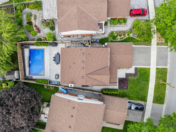 216 Huntsmill Blvd., Scarborough, ON