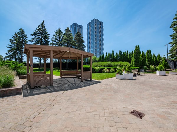503-7460 Bathurst St., Vaughan, ON