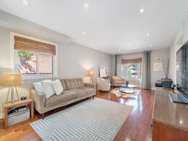 196 Billings Cres., Newmarket, ON