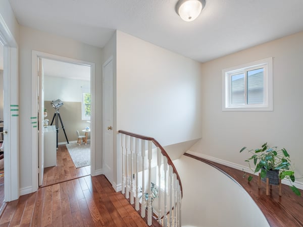 196 Billings Cres., Newmarket, ON