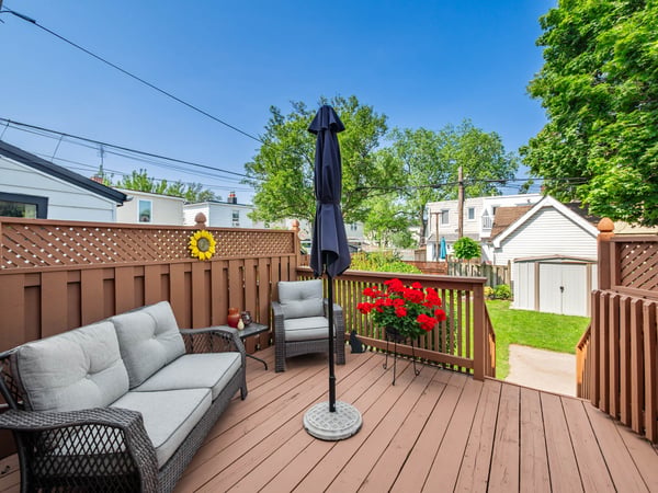 4 Kimbourne Ave., East York, ON