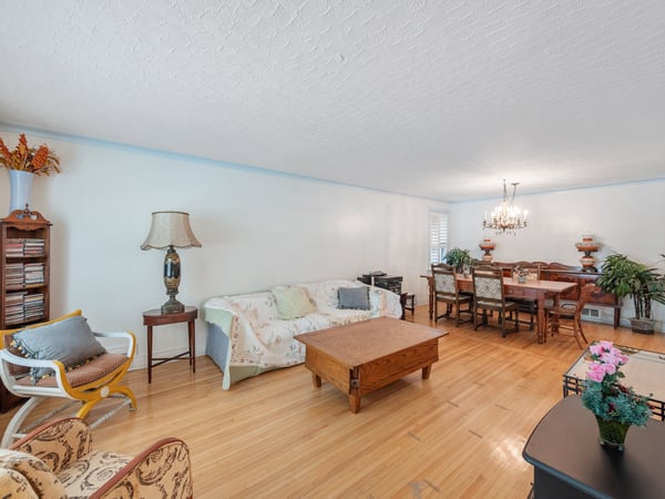 12 Graymar Ave., North York, ON