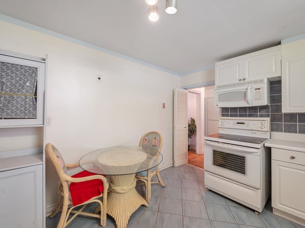 12 Graymar Ave., North York, ON