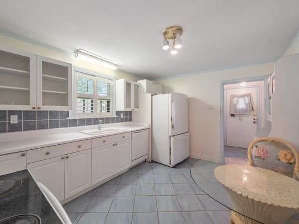 12 Graymar Ave., North York, ON