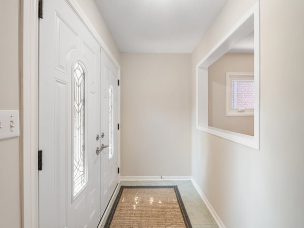 7093 Black Walnut Trl., Mississauga, ON
